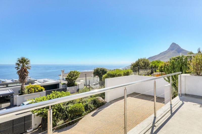 4 Bedroom Property for Sale in Camps Bay Western Cape